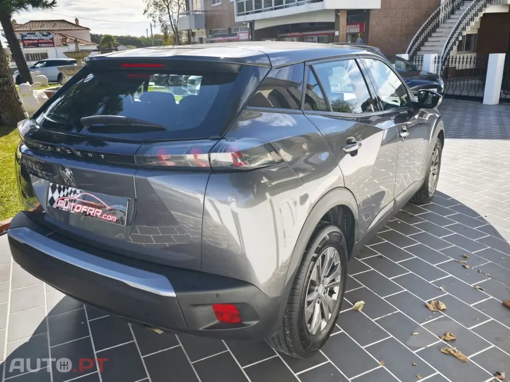 Peugeot 2008 1.2 PureTech Active Pack