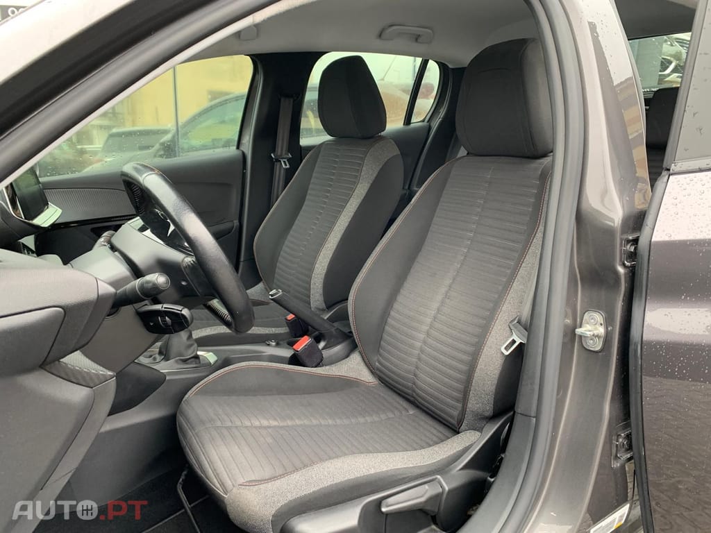 Peugeot 208 1.5 BlueHDi Allure