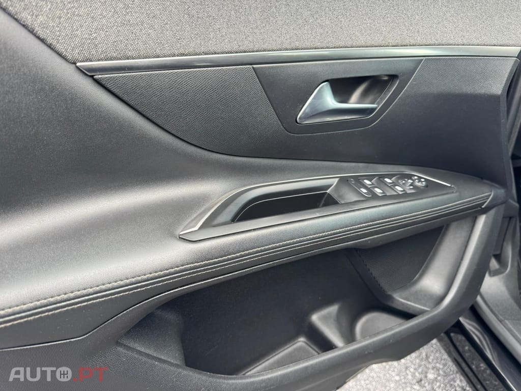 Peugeot 3008 1.5 BlueHDi GT Line EAT8