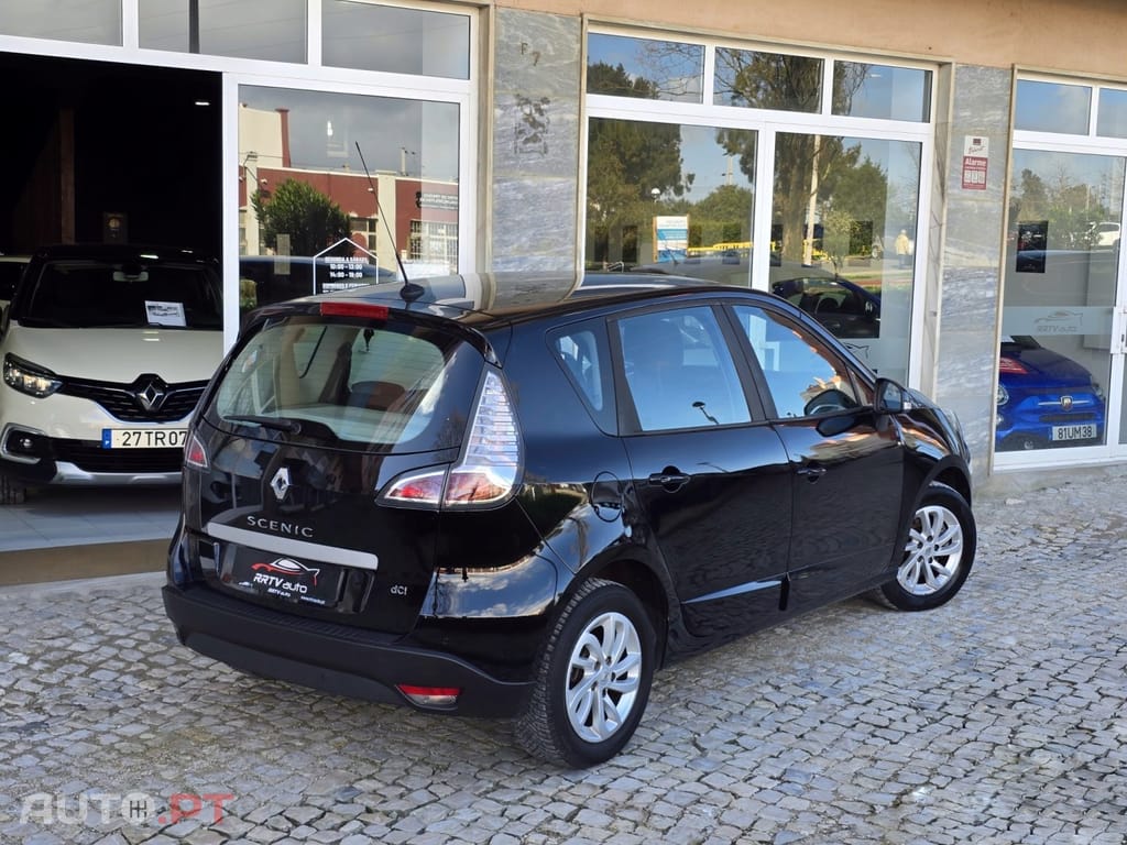 Renault Scénic 1.5 dCi Dynamique S EDC