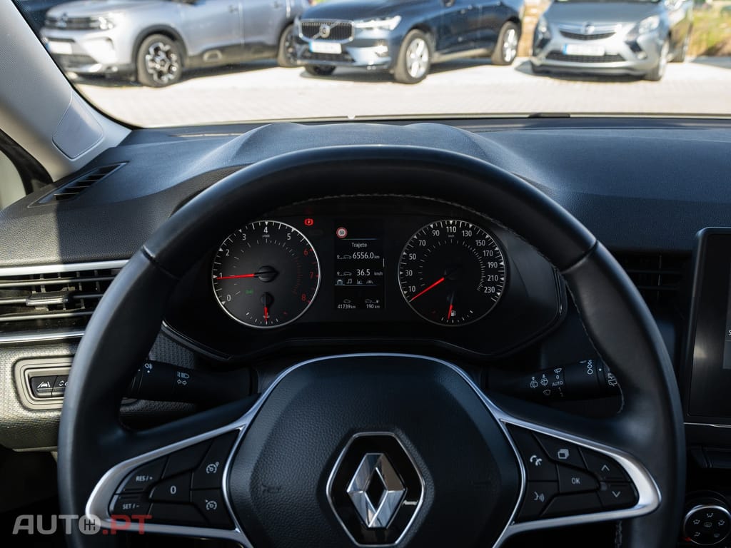 Renault Clio 1.0 TCe Equilibre