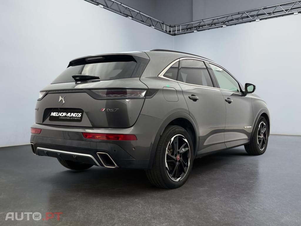 DS DS7 Crossback E-Tense Performance Line EAT8