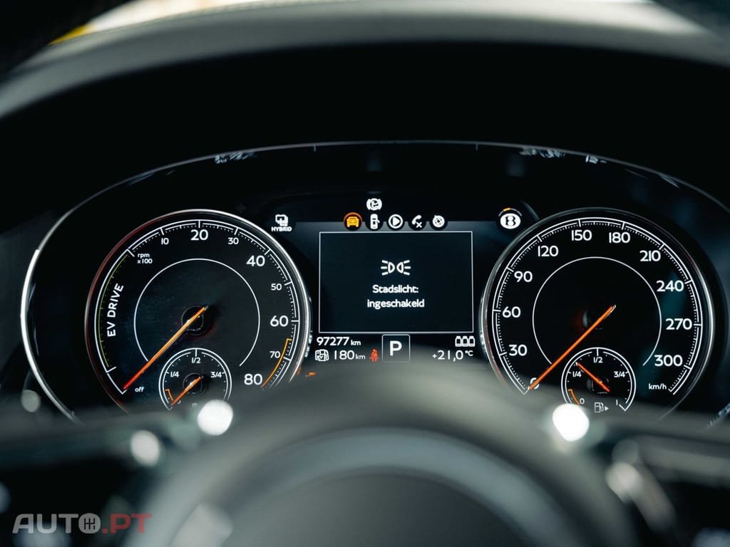 Bentley Bentayga Hybrid