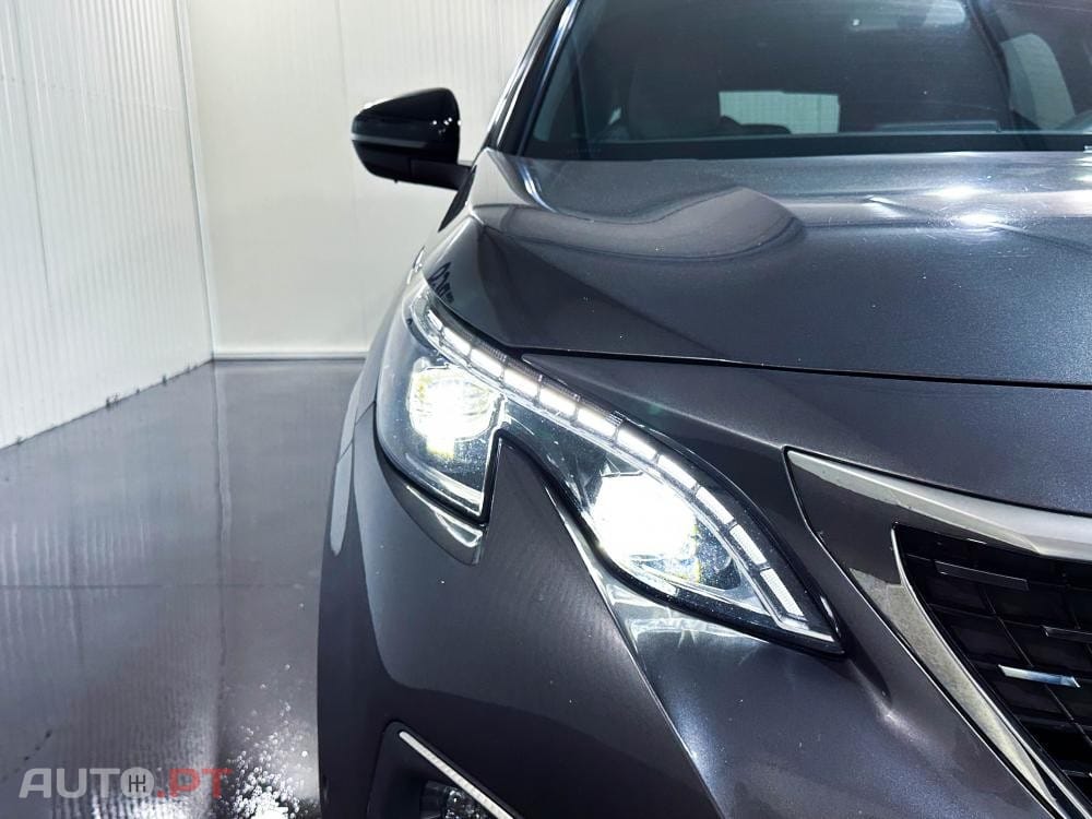 Peugeot 3008 1.6 PureTech GT EAT8