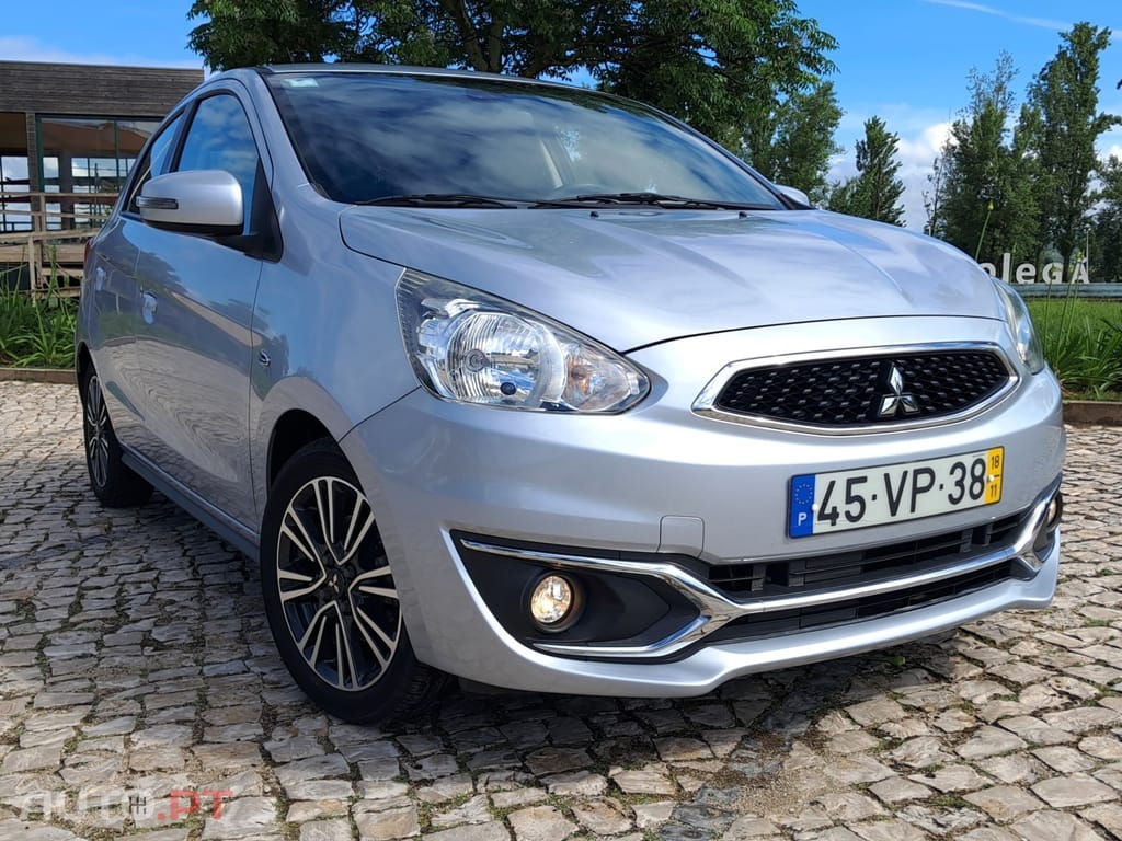 Mitsubishi Space Star 1.2 Intense Connect Edition