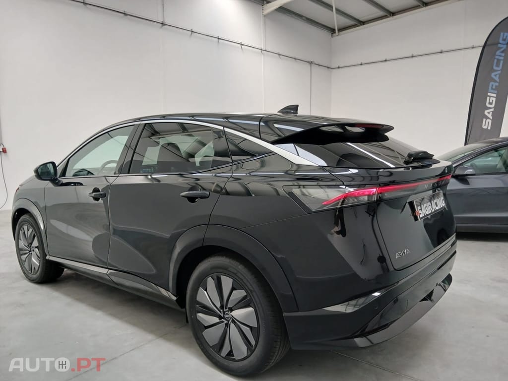 Nissan Ariya 63 kWh Advance Carr. 22kW