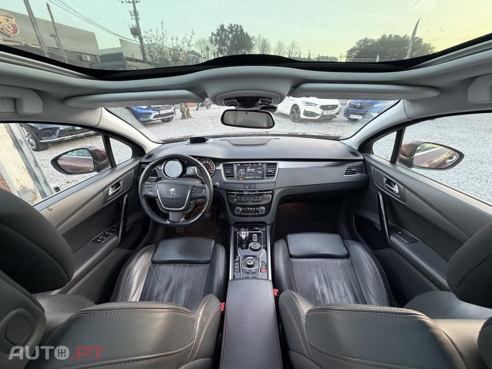 Peugeot 508 RXH 2.0 HDi Hybrid4 2-Tronic 104g