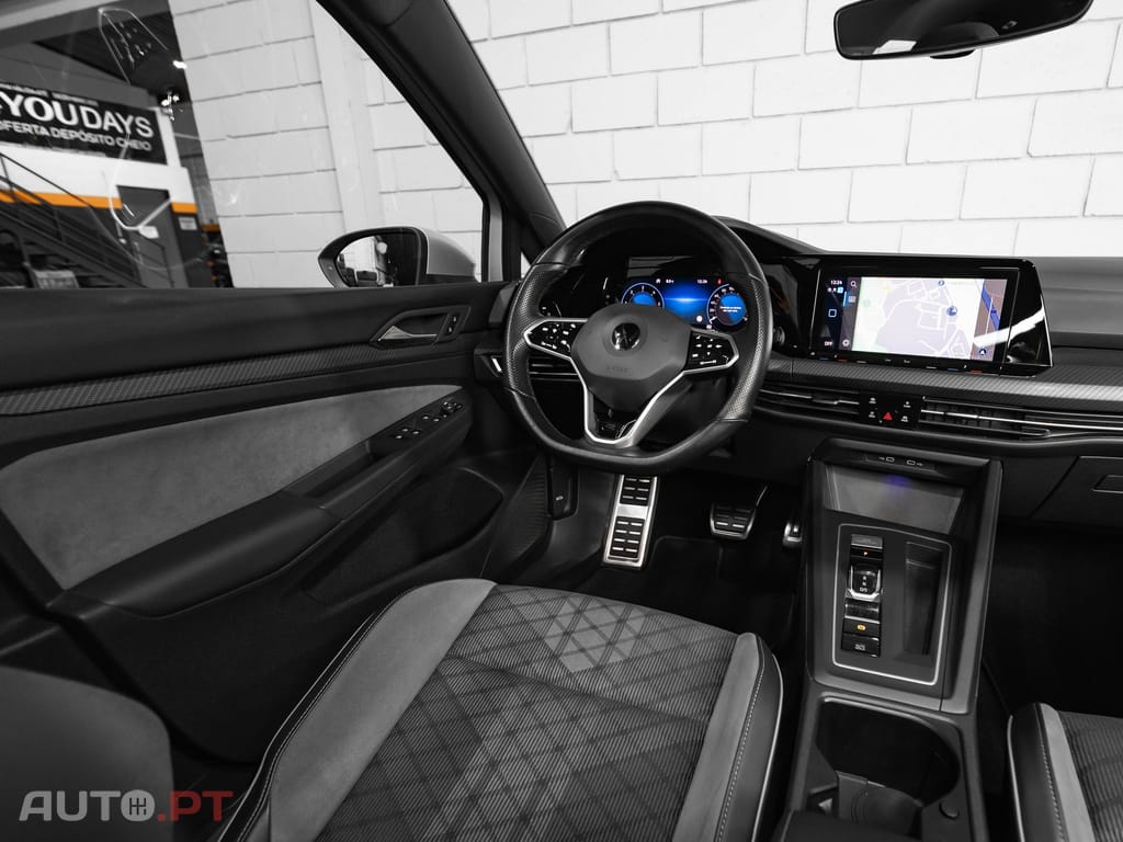 Volkswagen Golf Variant 2.0 TDi R-Line DSG