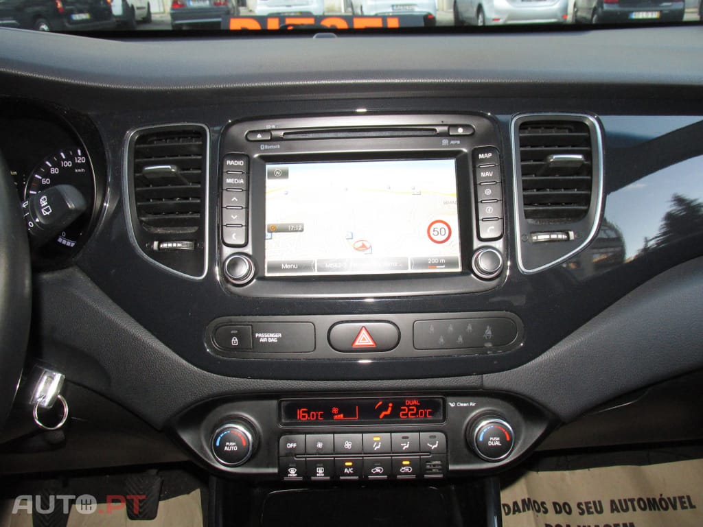 Kia Carens 1.7 CRDi ISG TX