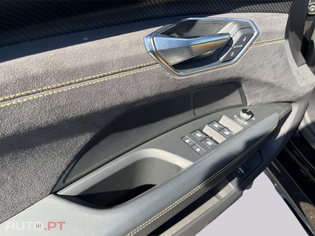 Audi E-Tron GT Quattro I.V.A DEDUTIVEL