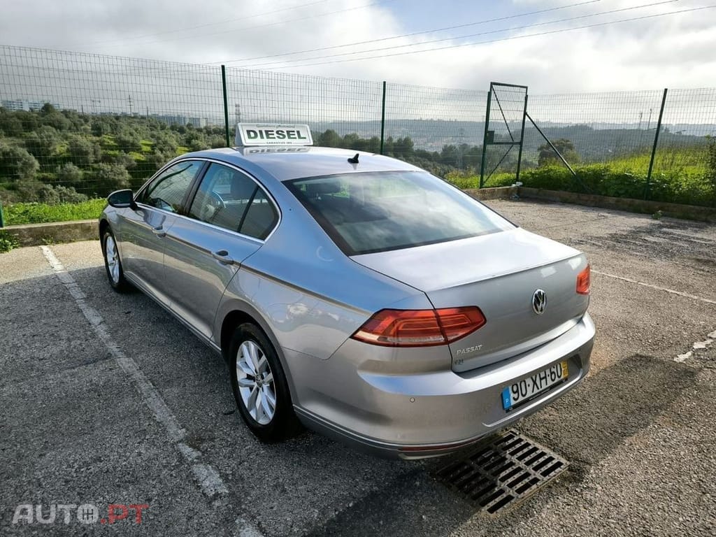 Volkswagen Passat 2.0 TDI Business P.DSG