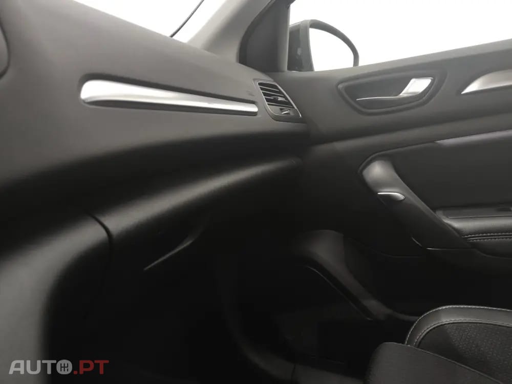 Renault Mégane Sport Tourer 1.6 E-Tech Plug-In Hybrid Equilibre