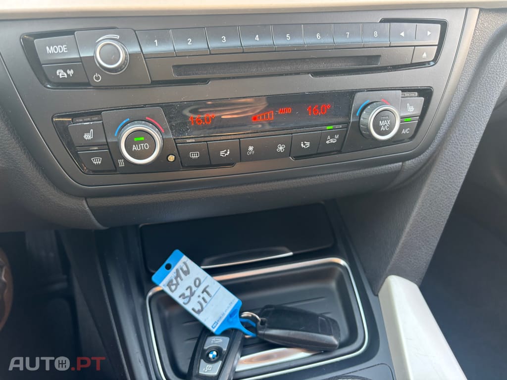 BMW 320 d Touring Auto Line Sport