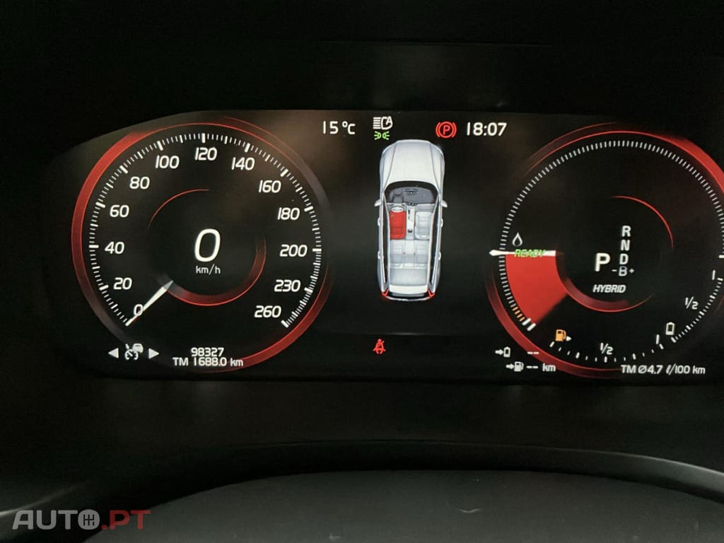 Volvo V60 2.0 T8 AWD TE R-Design