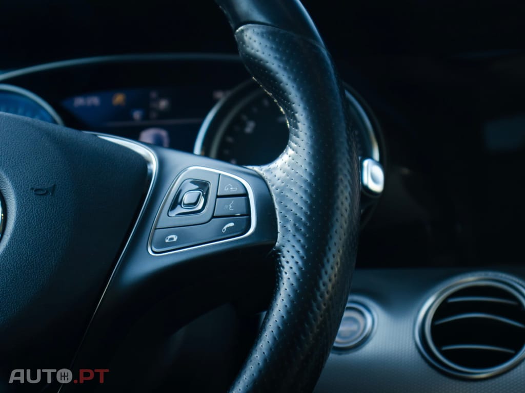 Mercedes-Benz E 220 d Avantgarde