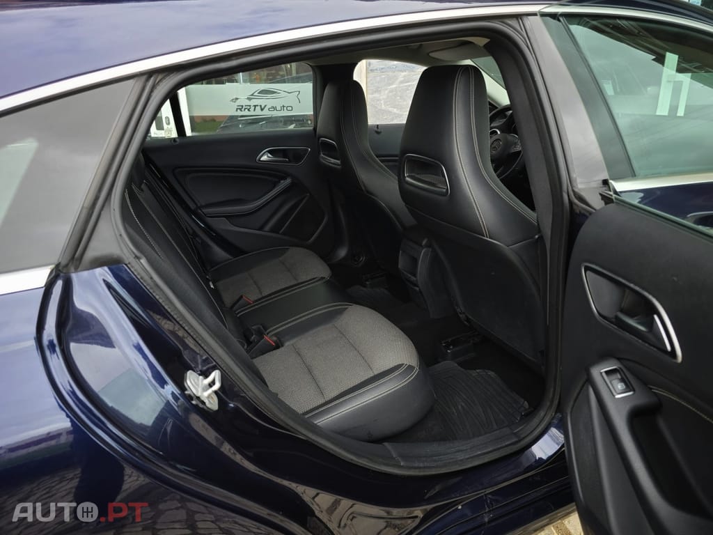Mercedes-Benz CLA 180 d Shooting Brake