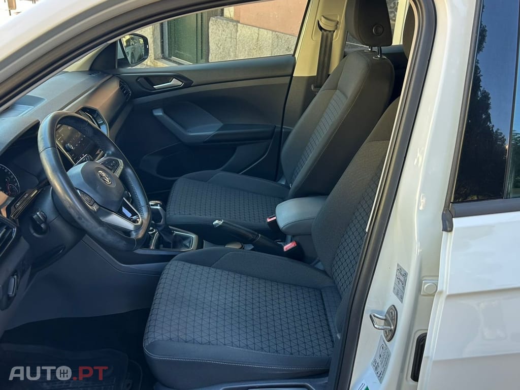 Volkswagen T-Cross 1.0 TSI Life DSG
