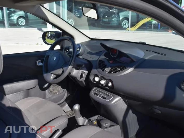 Renault Twingo Outro Baixa de Preço