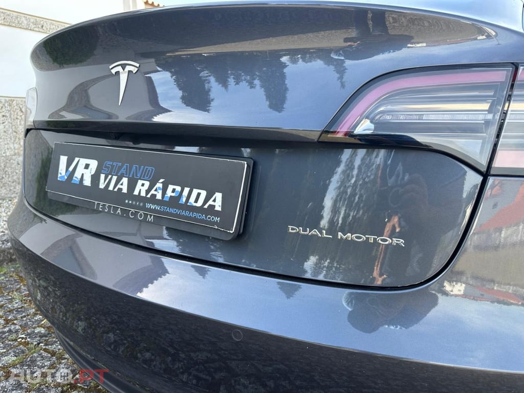 Tesla Model 3 Long-Range Dual Motor AWD