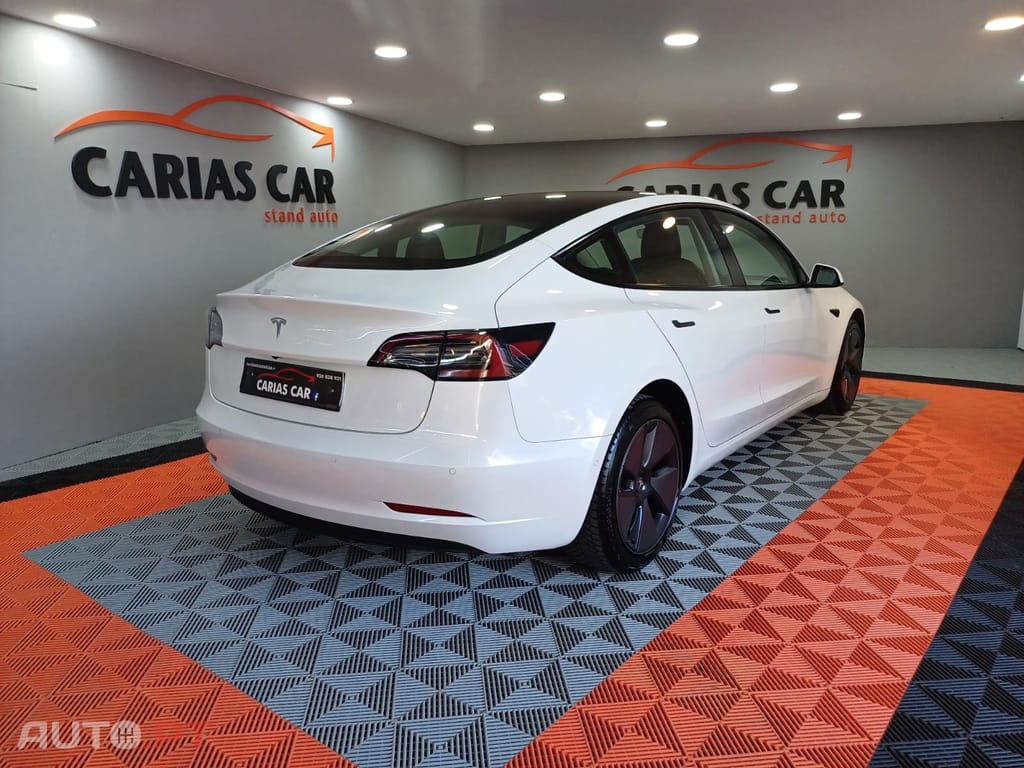 Tesla Model 3 Standard Plus