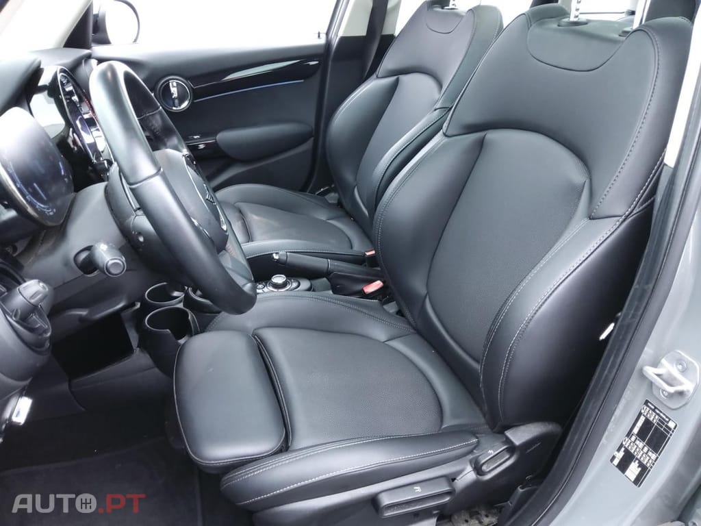 MINI Cooper Finition Business Design