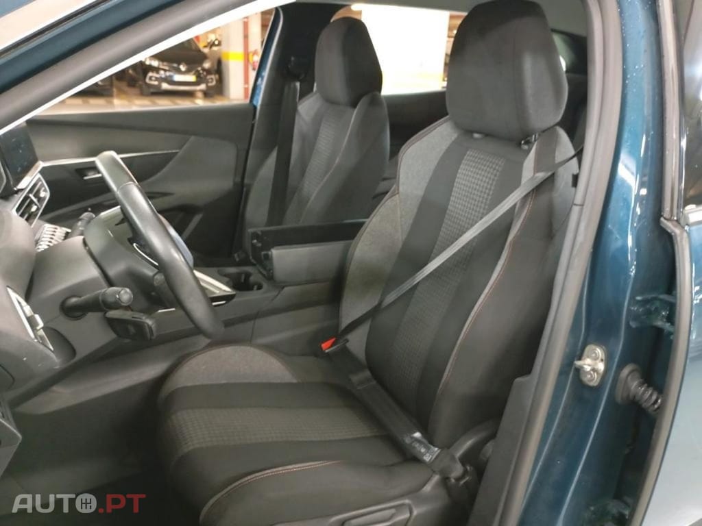 Peugeot 3008 1.2 PureTech Active