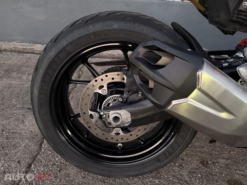 BMW F Confort