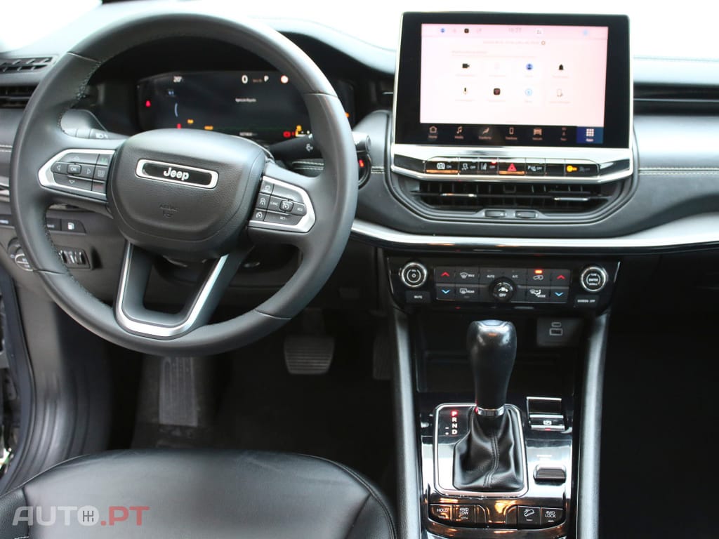 Jeep Compass 1.3 T4 4xe Auto S