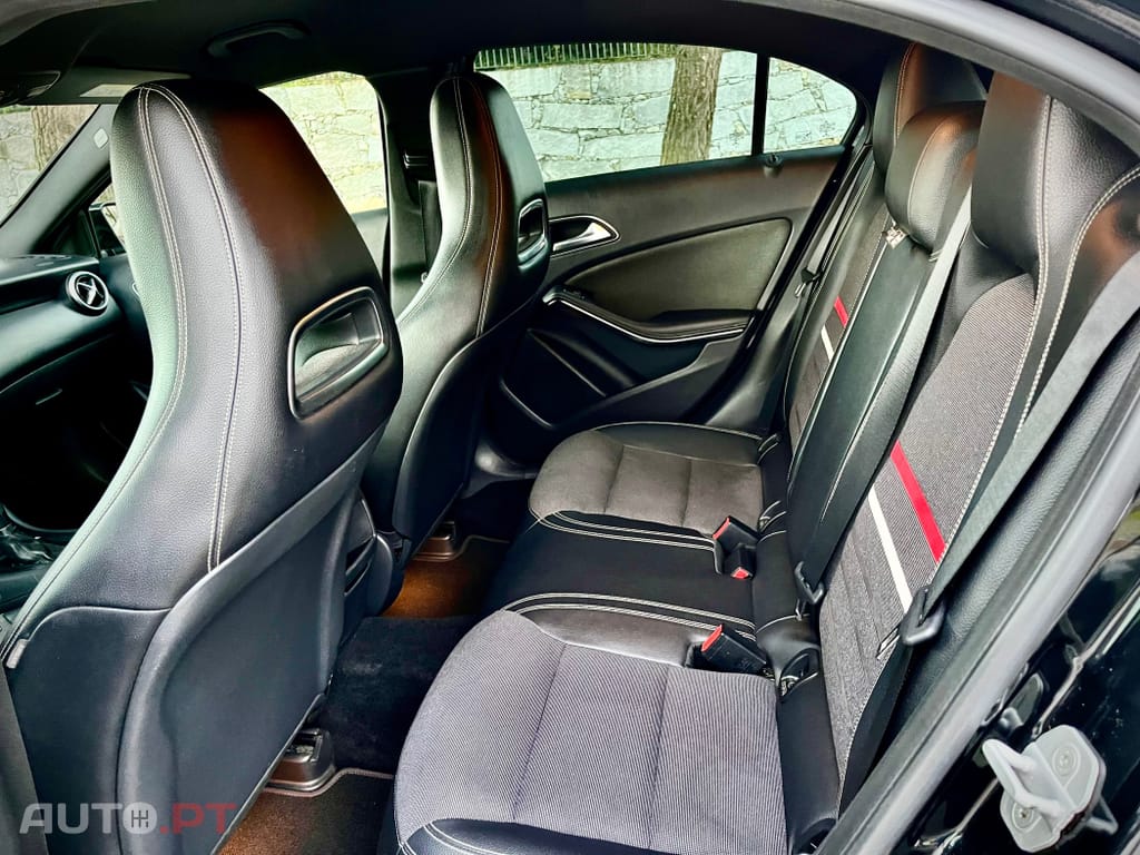 Mercedes-Benz A 180 AMG