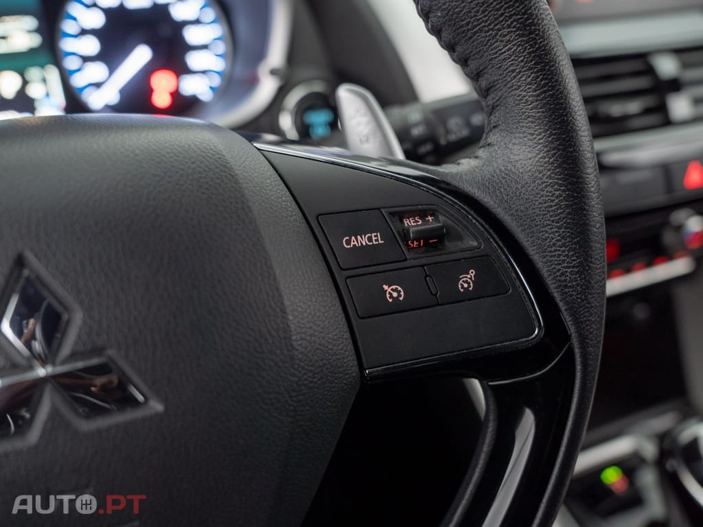 Mitsubishi Eclipse Cross 2.4 PHEV eMotion