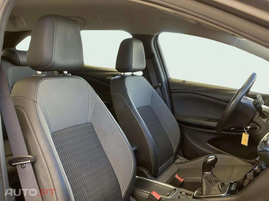 Opel Astra Sports Tourer 1.2 T GS Line S/S