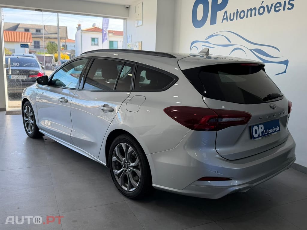 Ford Focus SW 1.0 EcoBoost ST-Line