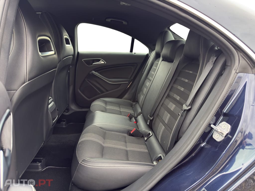 Mercedes-Benz CLA 180 d Urban