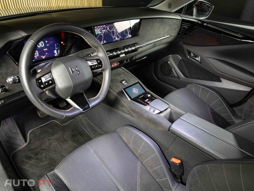 DS DS4 PureTech 130 PERFORMANCE LINE+