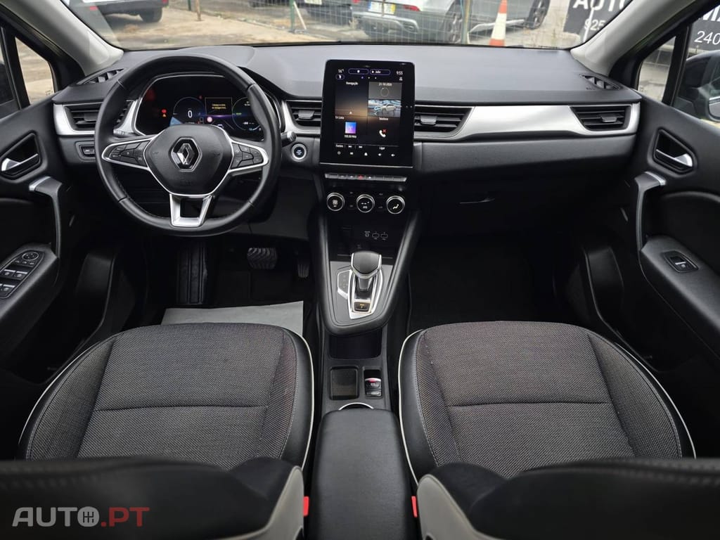 Renault Captur 1.6 E-Tech Plug-In Intens