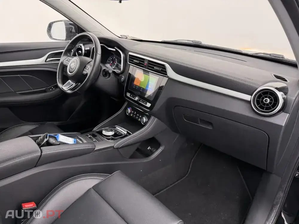 MG ZS EV 44.5 kWh Luxury