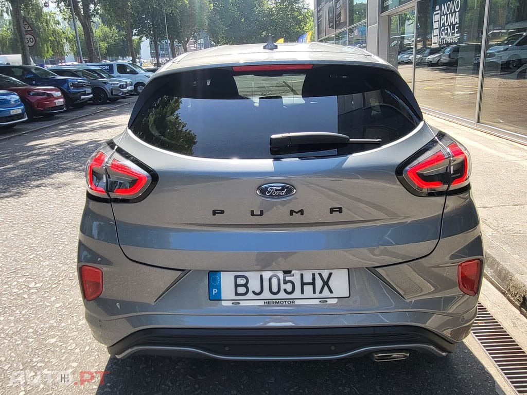 Ford Puma 1.0 EcoBoost MHEV ST-Line X