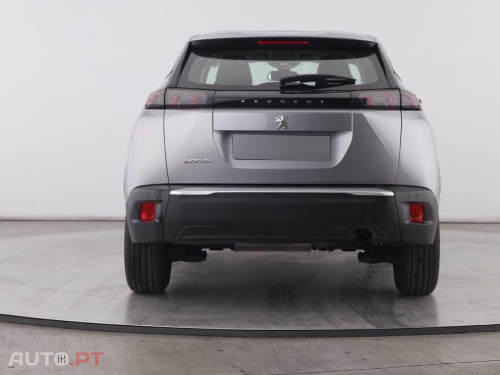 Peugeot 2008 1.2 PureTech Active Pack