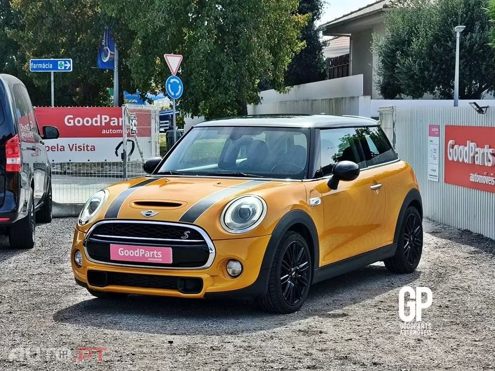 MINI Cooper Cooper SD
