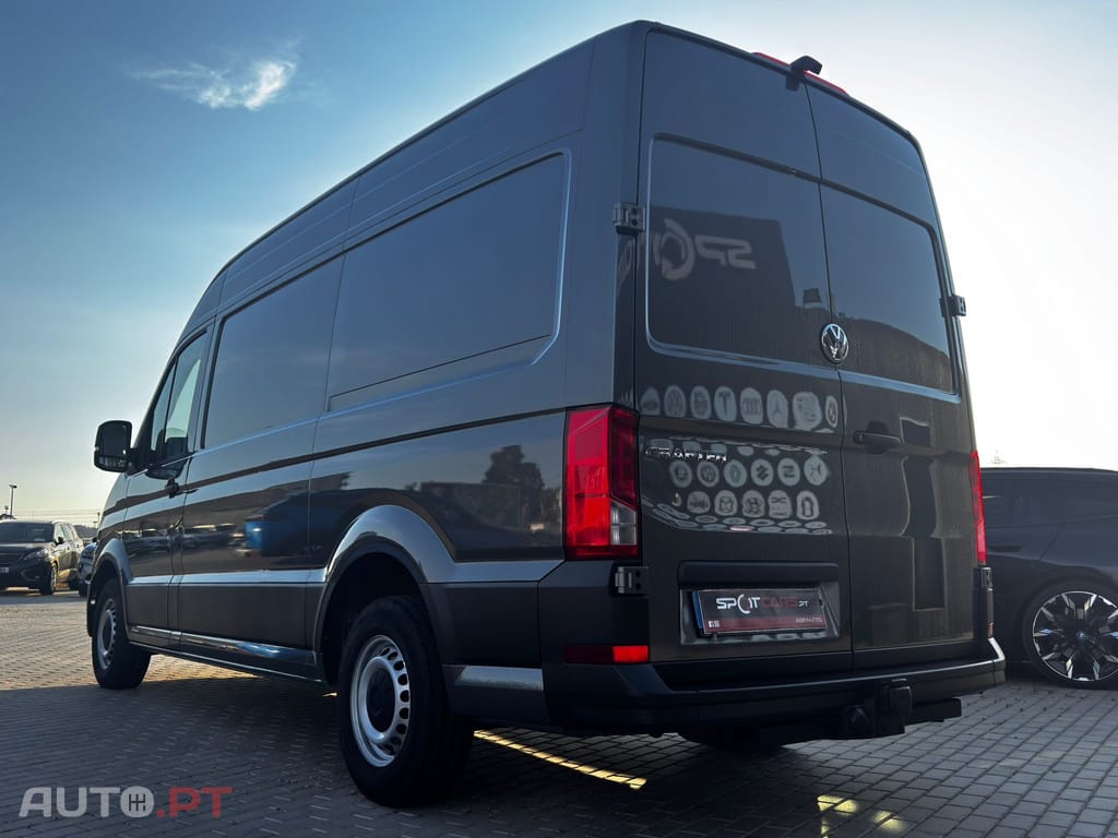Volkswagen Crafter 35 2.0 TDI L3H3 Aut.