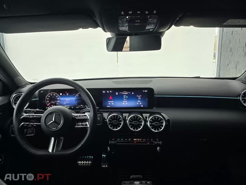 Mercedes-Benz A 250 AMG Line