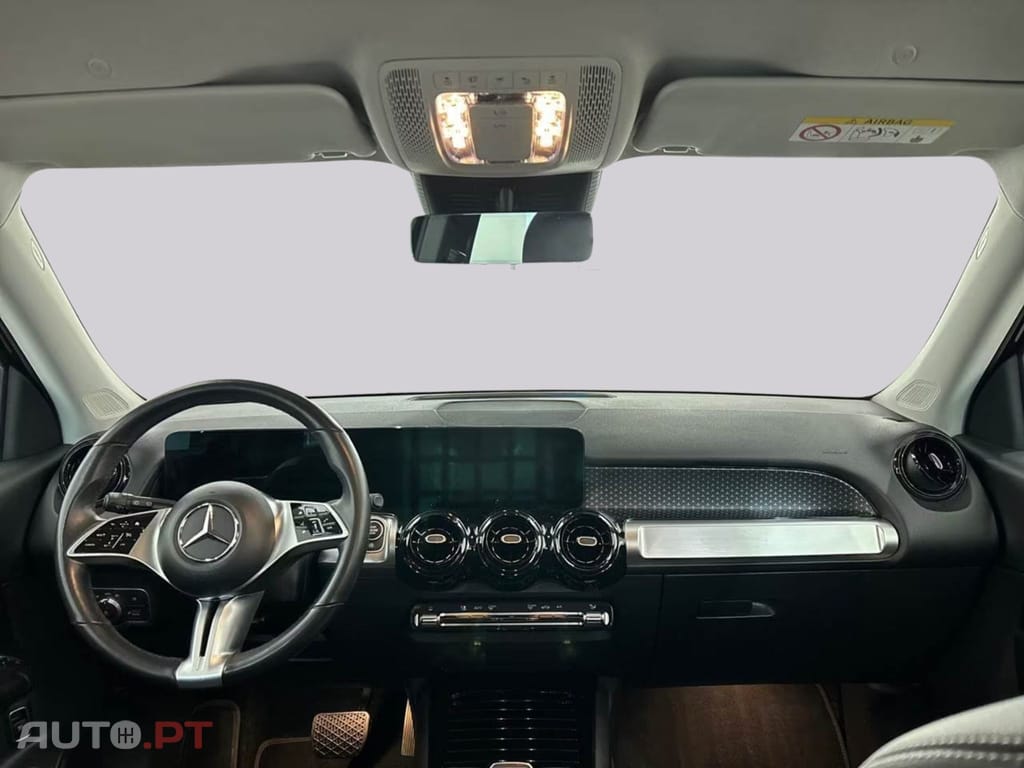 Mercedes-Benz GLB 200 D I.V.A DEDUTIVEL 