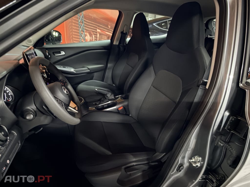 Nissan Juke 1.0 DIG-T N-Connecta NAV. DCT