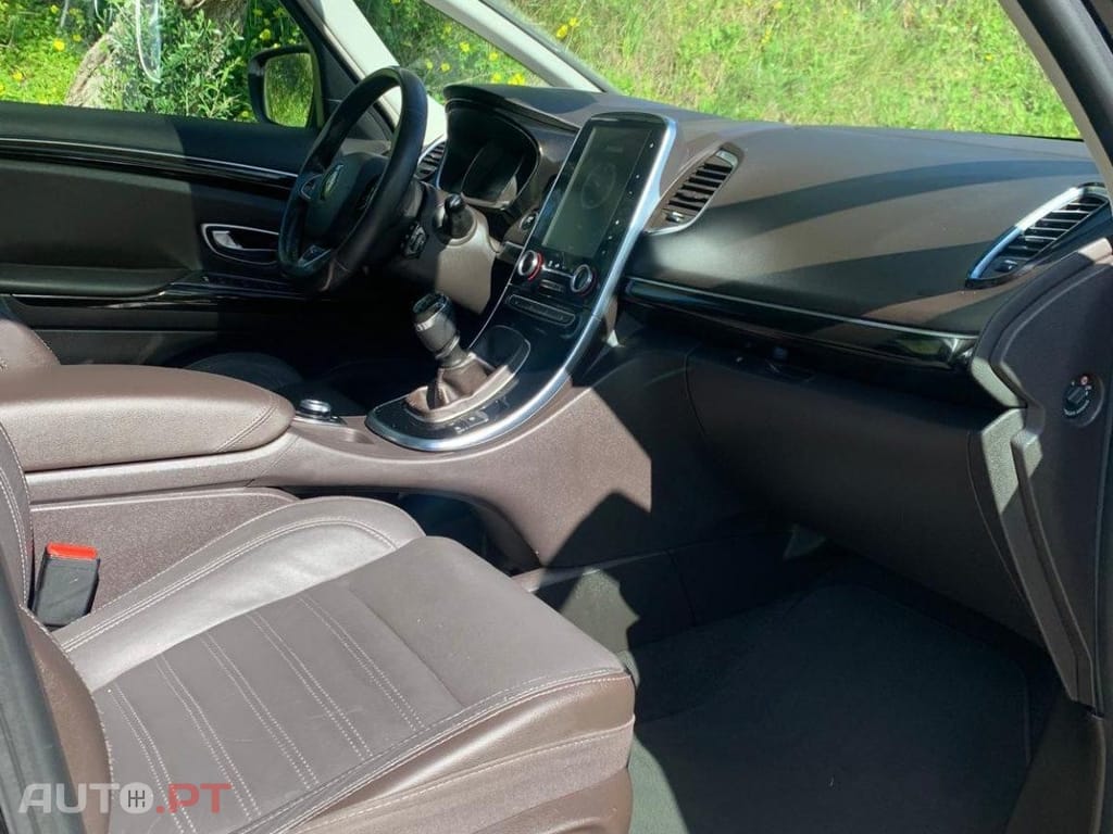 Renault Grand Espace Espace 1.6 dci 130 cv 7 lug