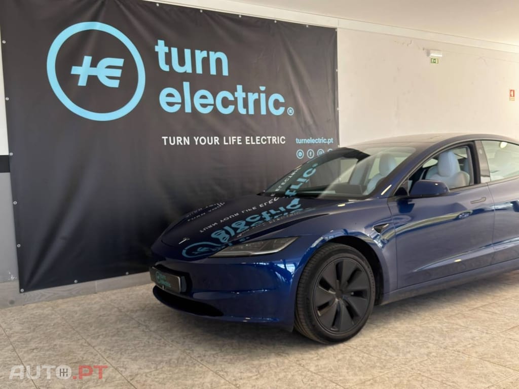 Tesla Model 3 Tração Traseira Premium