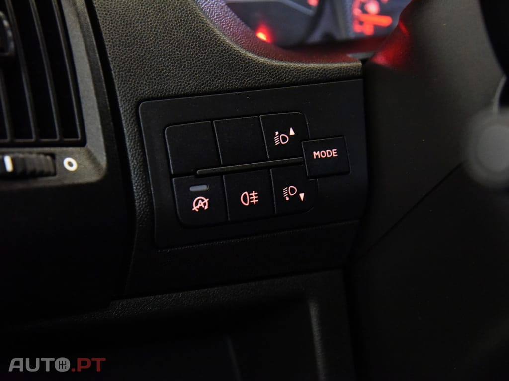 Peugeot Boxer 2.0 BlueHDi 335 L3H2 Pro