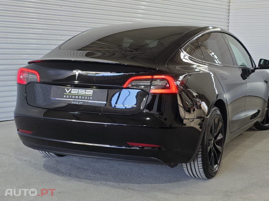 Tesla Model 3 LONG RANGE DUAL MOTOR