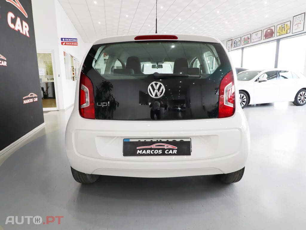 Volkswagen Up! 1.0 Take