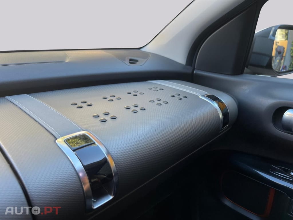 Citroen C4 Cactus 1.2 e-THP Rip Curl