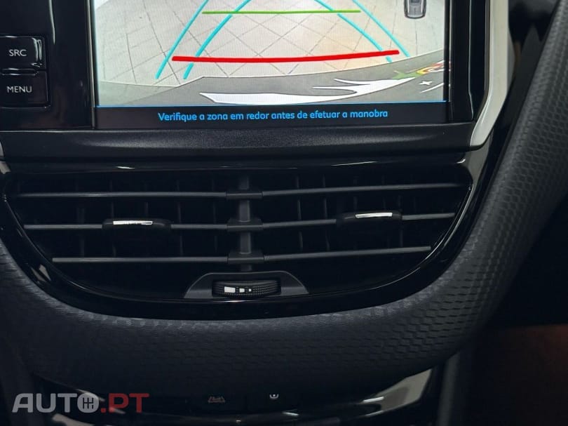 Peugeot 2008 1.2 PureTech Allure